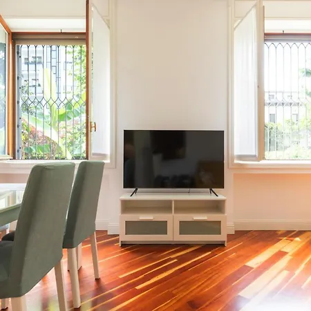 15min Duomo - Well Connected With Center Apartment *